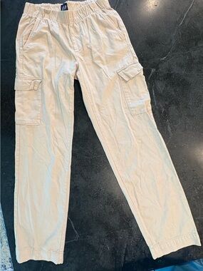 GAP Elastic Waist Cargo Pants in Beige